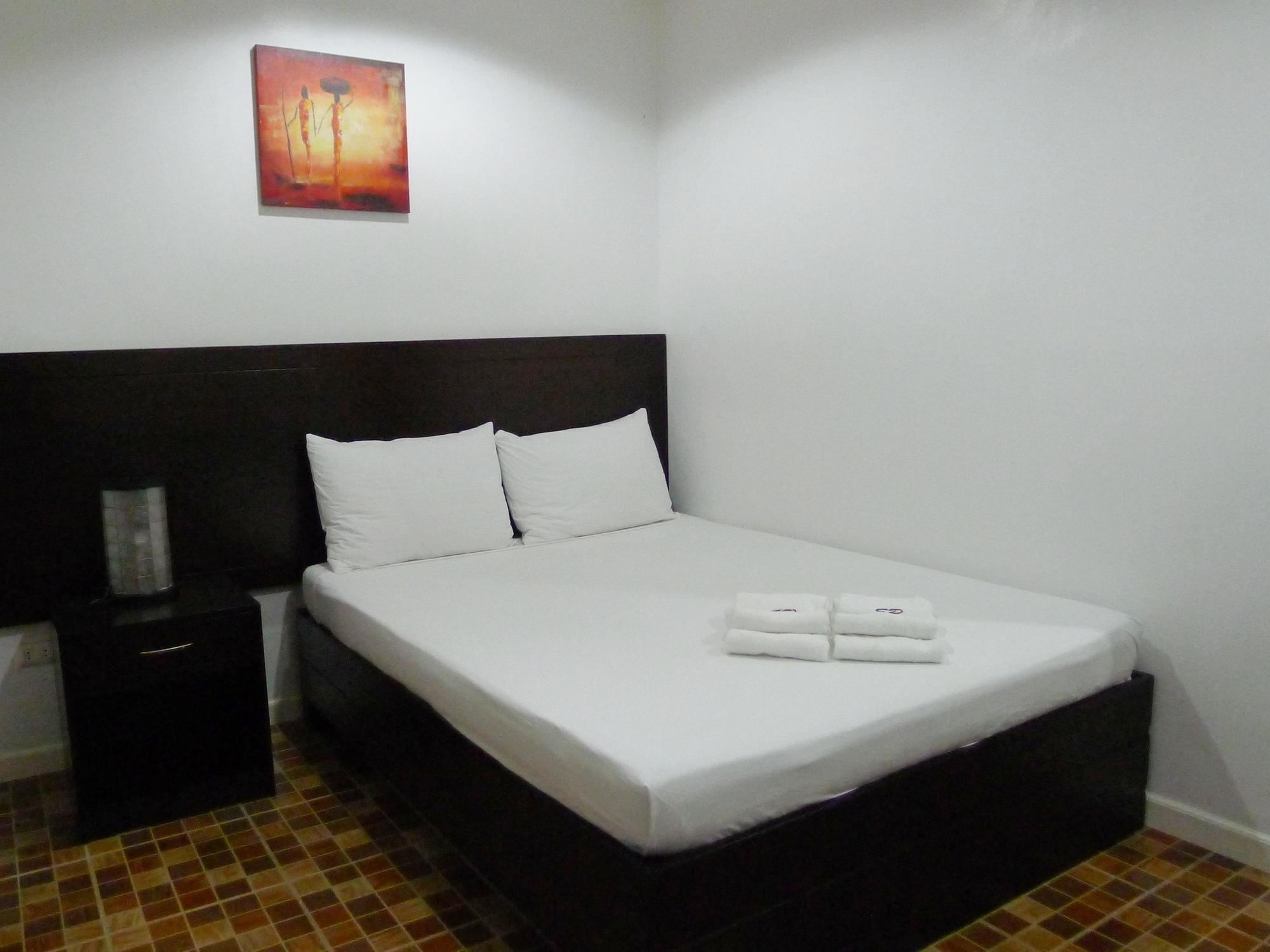 Susan'S Place Bed And Breakfast Puerto Princesa ภายนอก รูปภาพ
